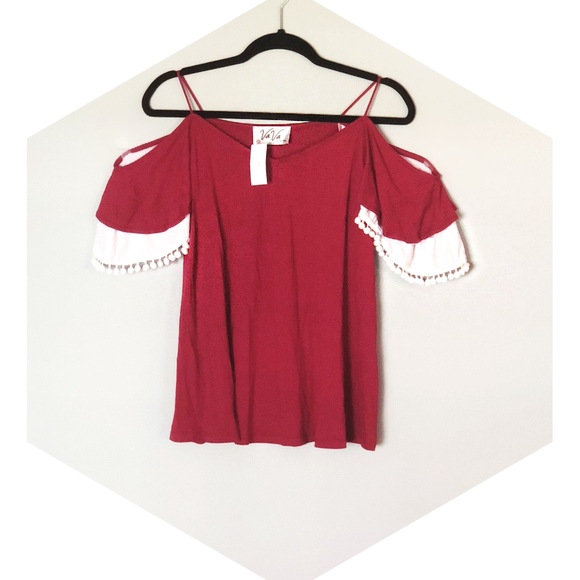 Vava by Joy Han Tops - NWT Vava by Joy Han Burgundy Top w/ White Poms S
